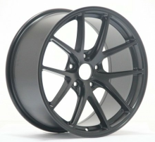LIZARDO 120 18X8 PCD5*114.3 ET40 DIA67.1 СИЛЬВЕР